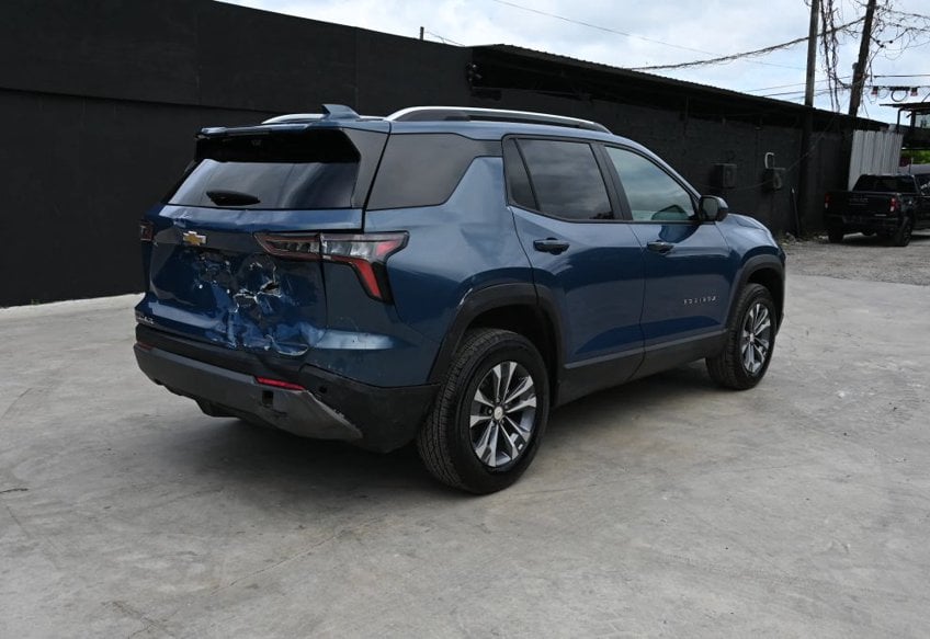 2025 Chevrolet Equinox LT - 3GNAXHEG3SL163565 photo 3
