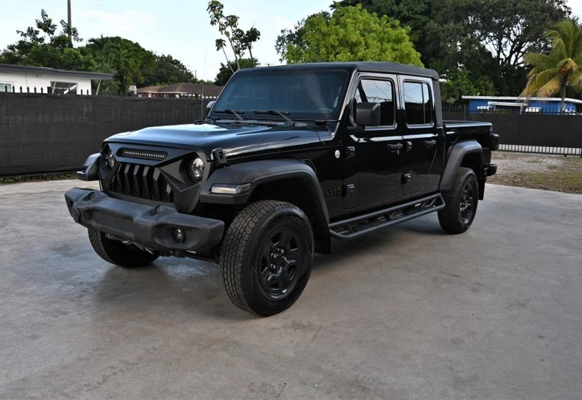 2021 Jeep Gladiator Sport - 1C6HJTAG4ML526687 photo 2