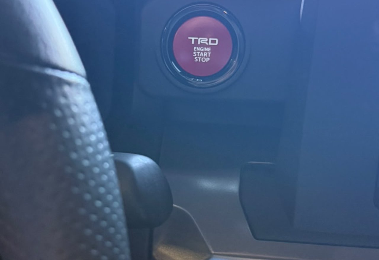 2024 Toyota Tacoma TRD OFF-ROAD - 3TYLB5JN2RT011661 photo 17
