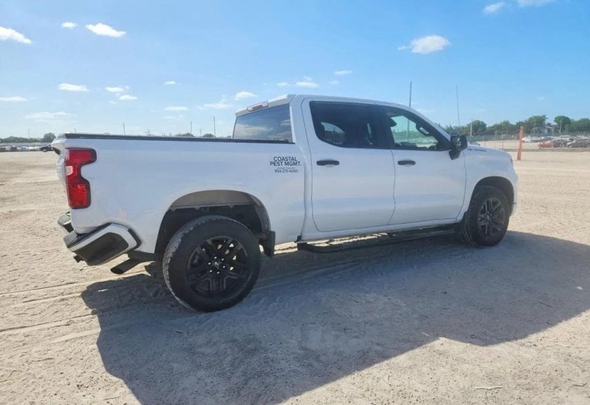 2023 Chevrolet Silverado 1500 Custom - 3GCPABEK0PG153243 photo 4