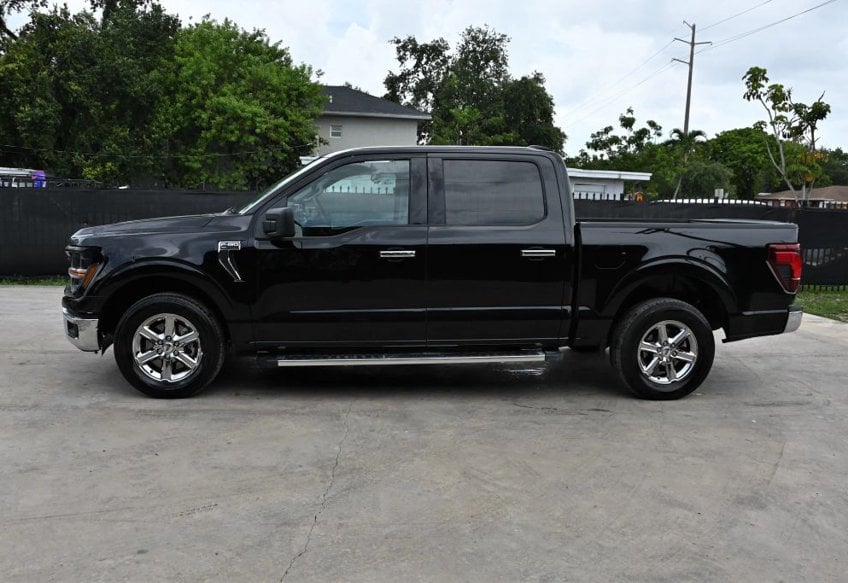 2025 Ford F-150 XLT Pickup 4D 5 1/2 ft - 1FTEW3KP3SKE14610 photo 6