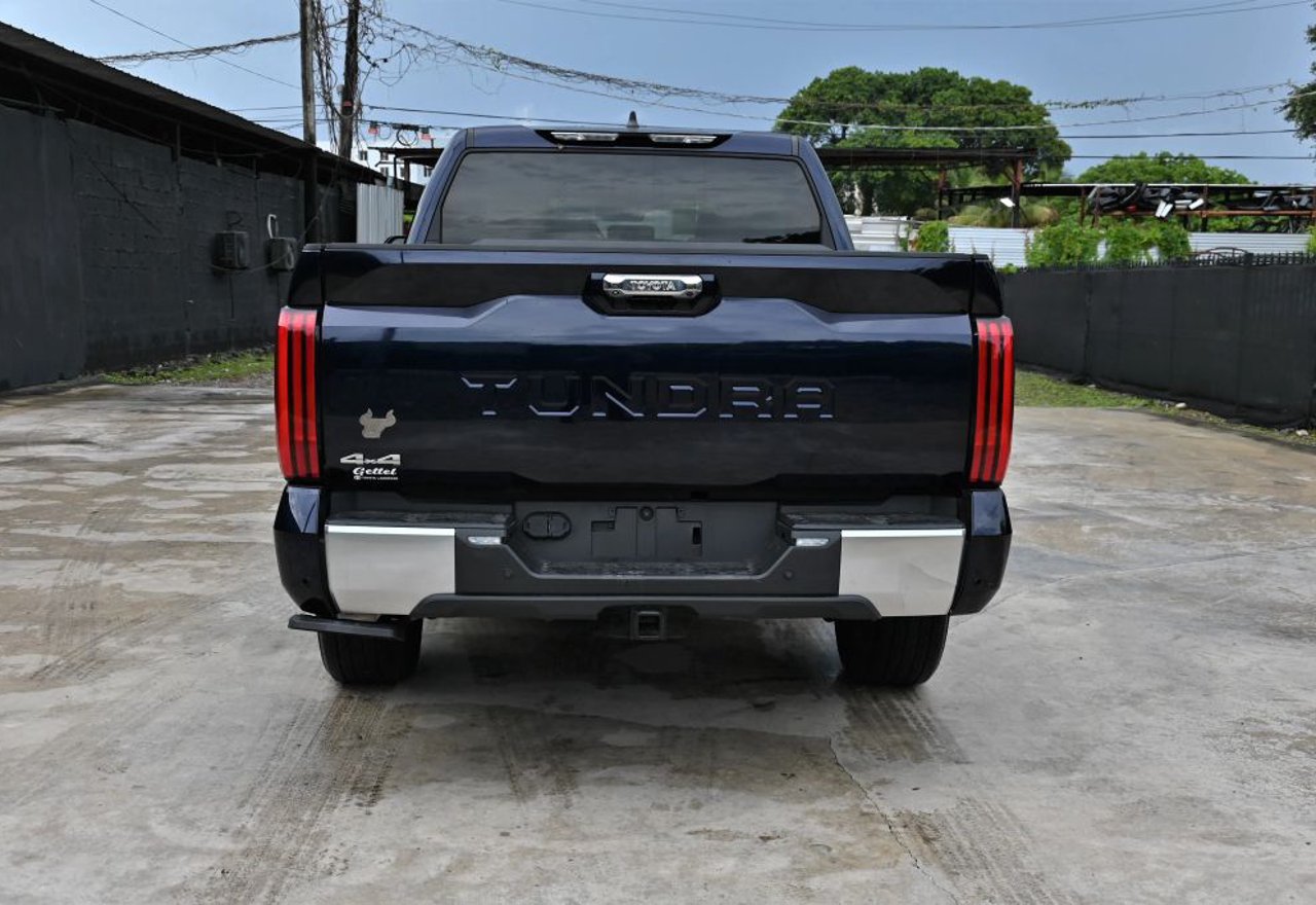 2025 Toyota Tundra Limited - 5TFJA5DB3SX263765 photo 32