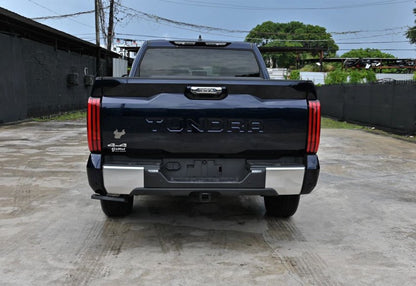 2025 Toyota Tundra Limited - 5TFJA5DB3SX263765 photo 7