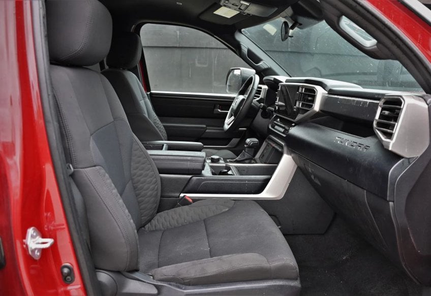 2025 Toyota Tundra SR5 - 5TFLA5EC8SX042176 photo 12