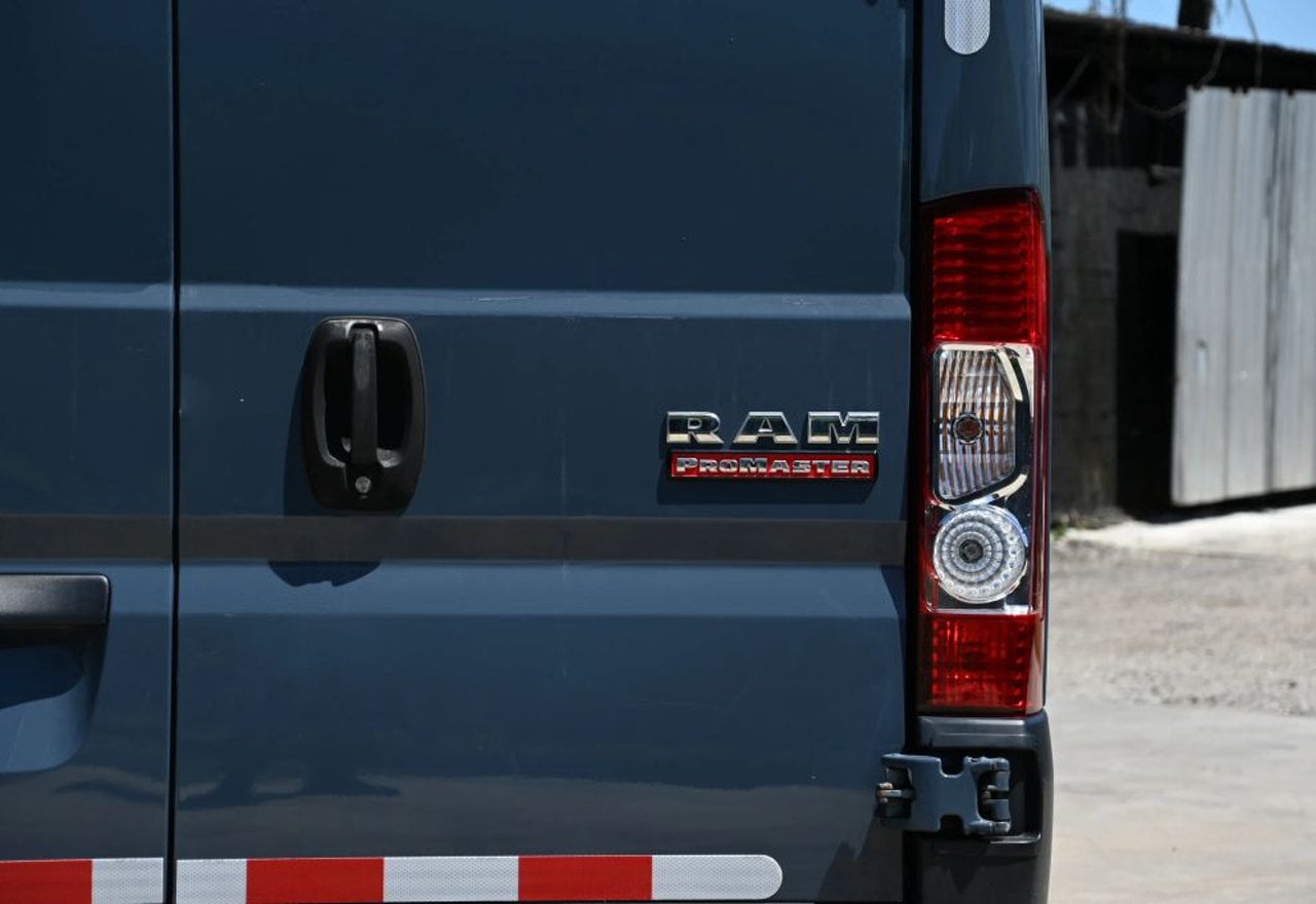 2020 Ram ProMaster 3500 159 WB - 3C6URVJG2LE107036 photo 24