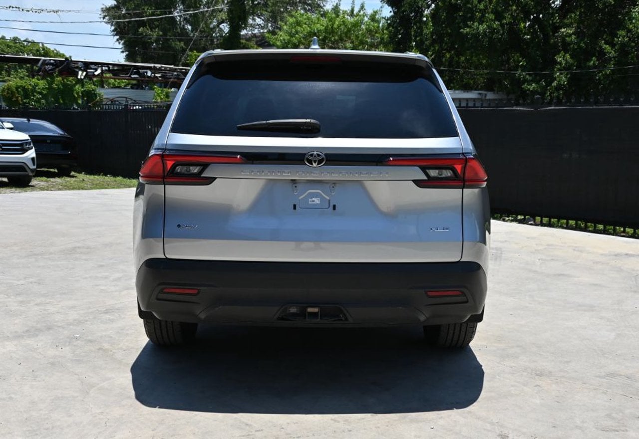 2025 Toyota Grand Highlander Hybrid XLE - 5TDABAA52SS002346 photo 25