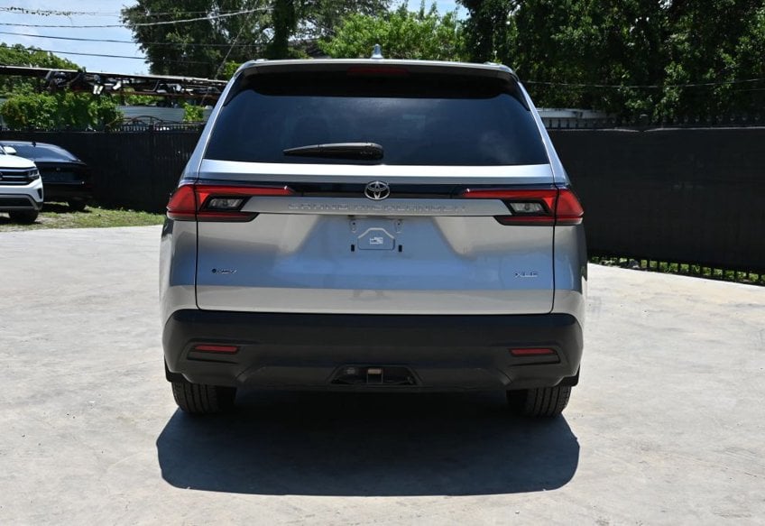 2025 Toyota Grand Highlander Hybrid XLE - 5TDABAA52SS002346 photo 7