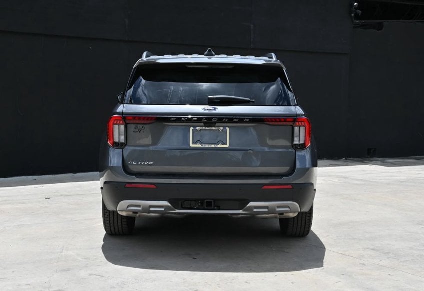 2025 Ford Explorer Active - 1FMUK7DH5SGD00224 photo 7