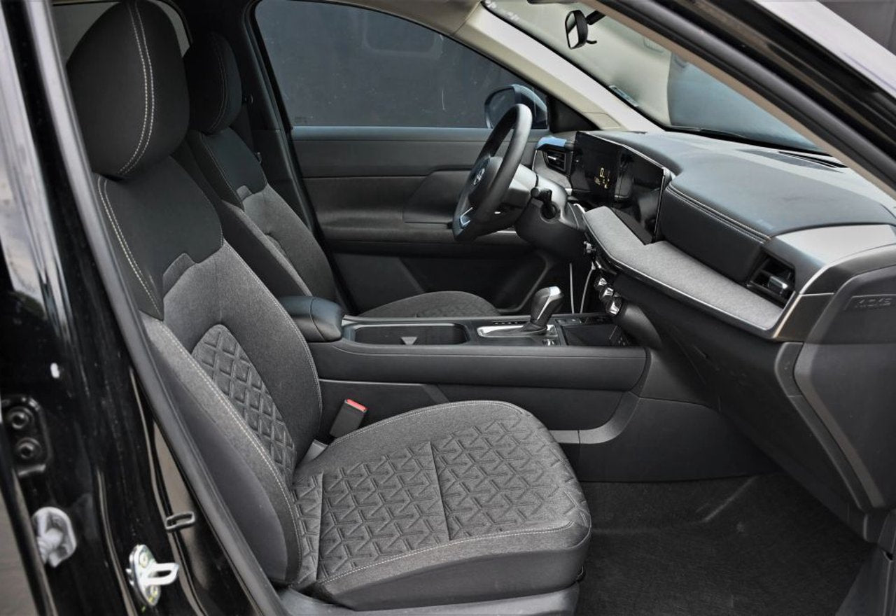 2025 Nissan Kicks SV - 3N8AP6CA3SL306806 photo 32