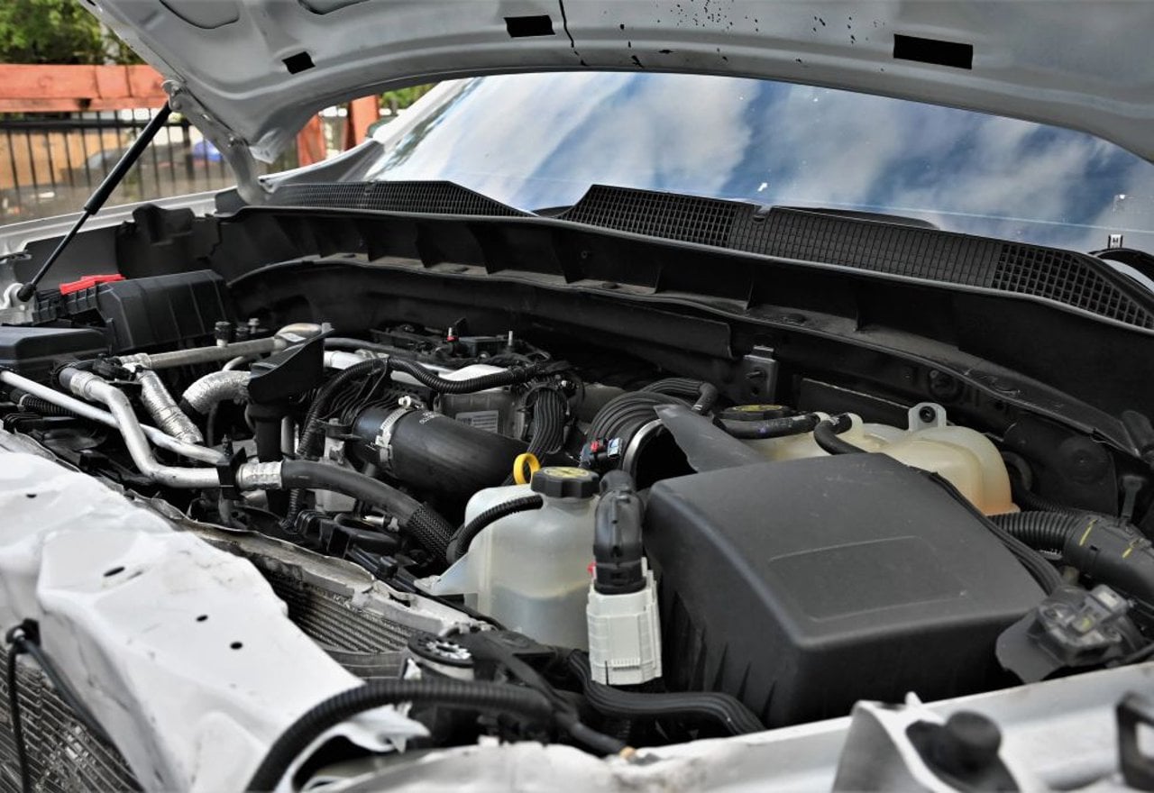 2023 Chevrolet Silverado 1500 High Country - 1GCUDJE87PZ278894 photo 34