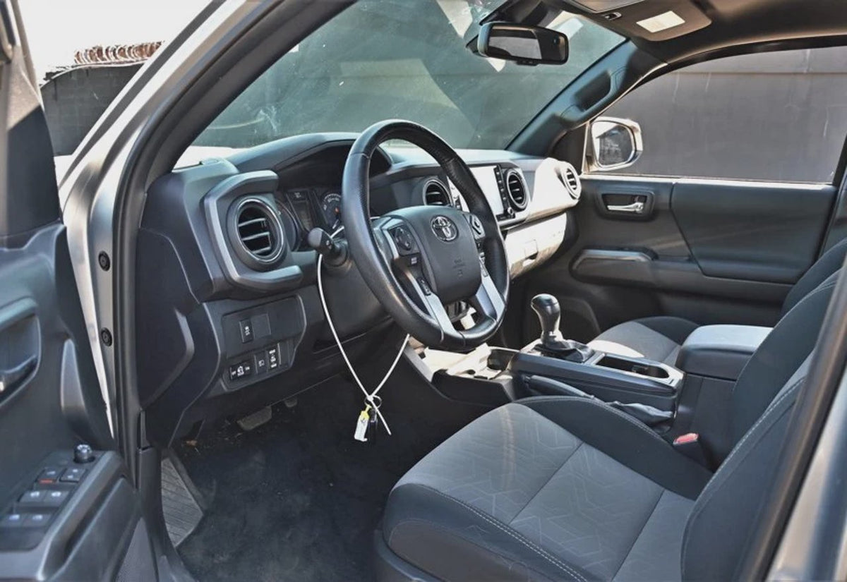2023 Toyota Tacoma TRD Sport - 3TMAZ5CN2PM216132 photo 32