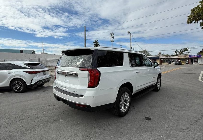2024 GMC Yukon XL SLT - 1GKS2GKD6RR235432 photo 4