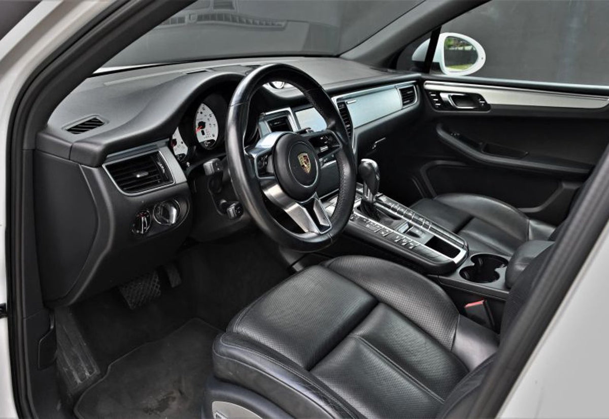 2016 Porsche Macan S Sport Utility 4D - WP1AB2A51GLB46466 photo 48