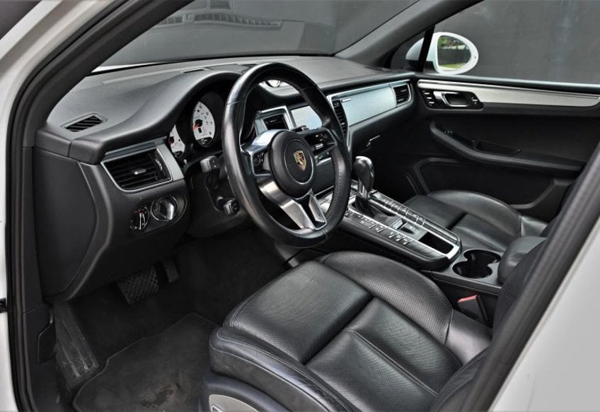 2016 Porsche Macan S Sport Utility 4D - WP1AB2A51GLB46466 photo 21