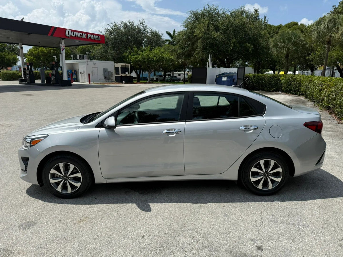 2023 KIA RIO S SEDAN 4D - 3KPA24AD7PE584552 photo 3