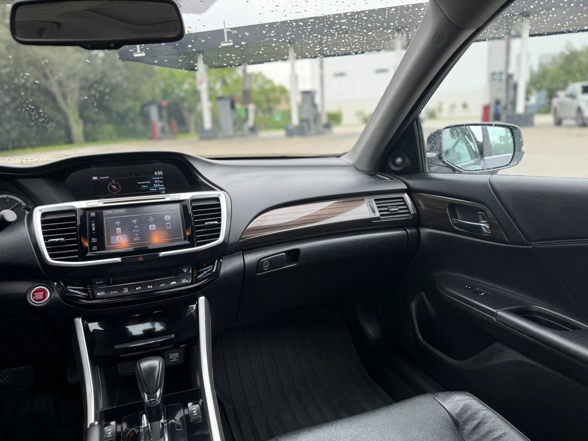2017 HONDA ACCORD EX-L SEDAN 4D - 1HGCR2F8XHA131505 photo 14