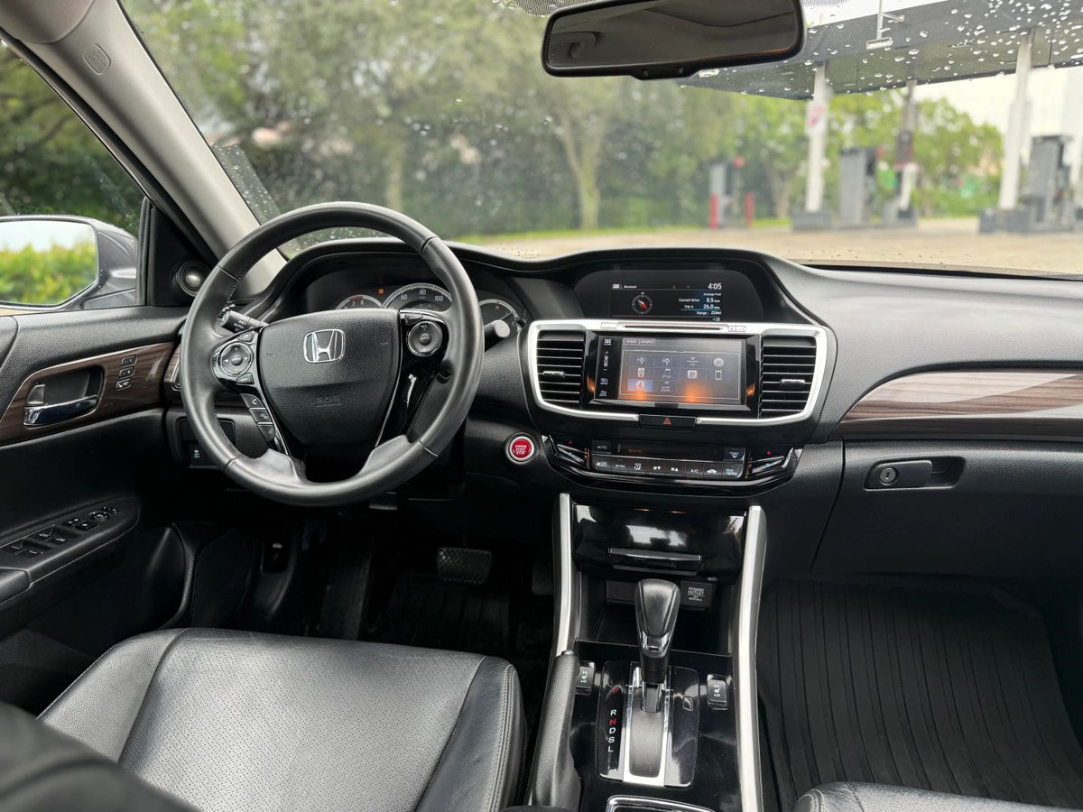 2017 HONDA ACCORD EX-L SEDAN 4D - 1HGCR2F8XHA131505 photo 13