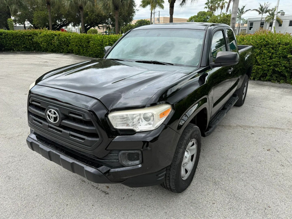 2017 TOYOTA TACOMA ACCESS CAB SR PICKUP 4D 6 FT - 5TFRX5GN2HX083256 photo 1