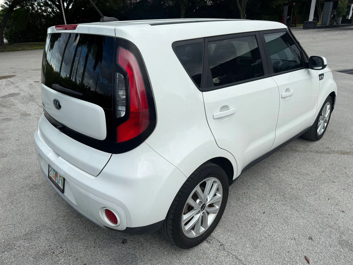 2019 KIA SOUL + WAGON 4D - KNDJP3A57K7663460 photo 6