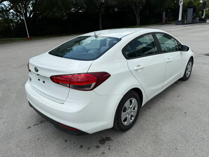 2017 KIA FORTE LX SEDAN 4D - 3KPFK4A7XHE090722 photo 7
