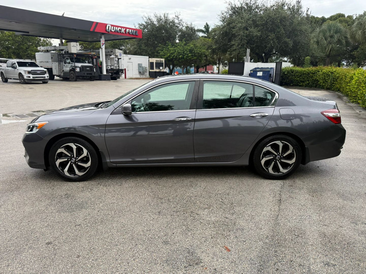 2017 HONDA ACCORD EX-L SEDAN 4D - 1HGCR2F8XHA131505 photo 4