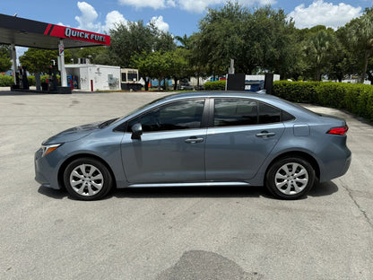 2026 TOYOTA COROLLA HYBRID LE SEDAN 4D - JTDBCMFE6T3122049 photo 4