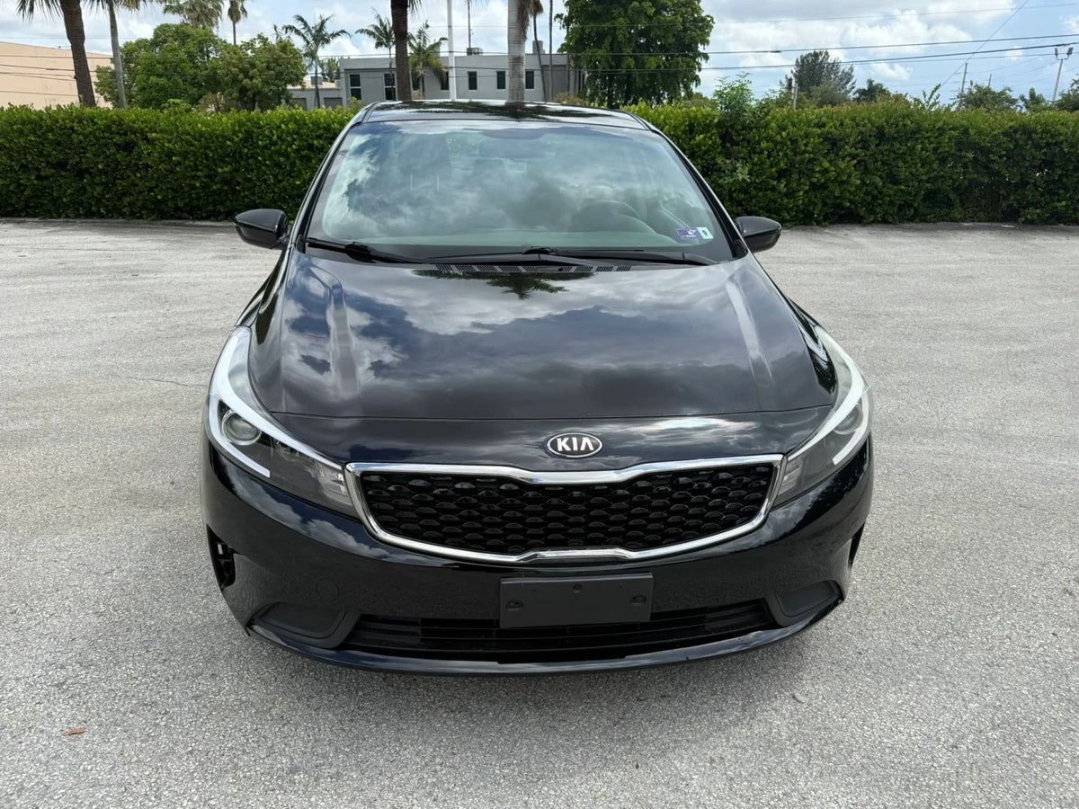2017 KIA FORTE LX SEDAN 4D - 3KPFK4A76HE013085 photo 10