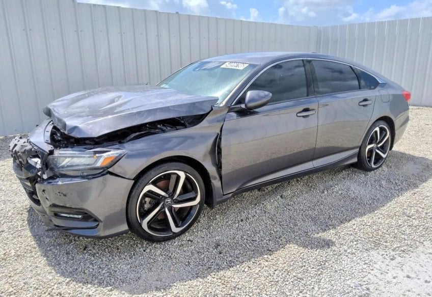2018 Honda Accord Sport - 1HGCV1F35JA259148 photo 4