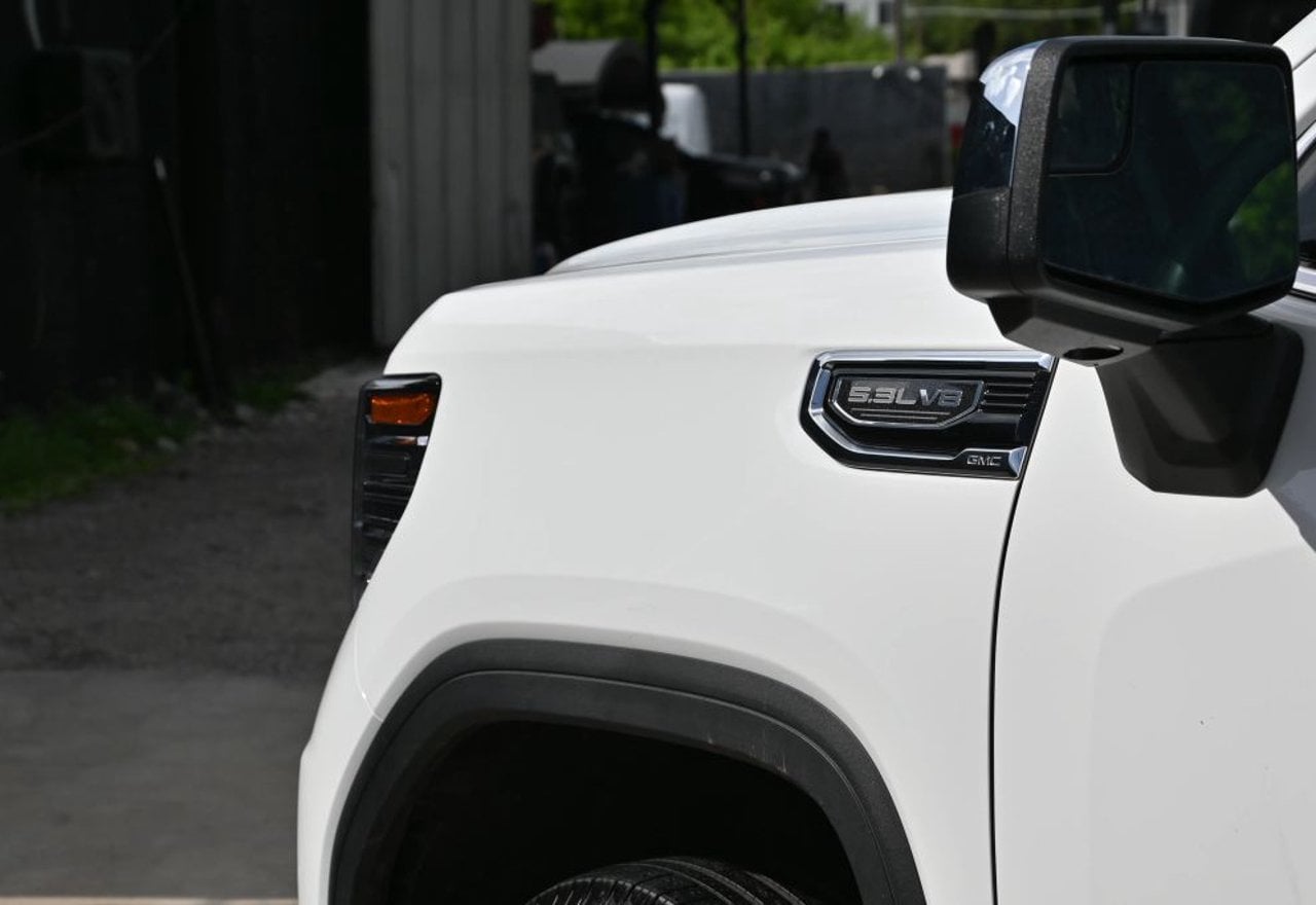 2025 GMC Sierra 1500 SLT - 1GTPHDED9SZ249079 photo 31