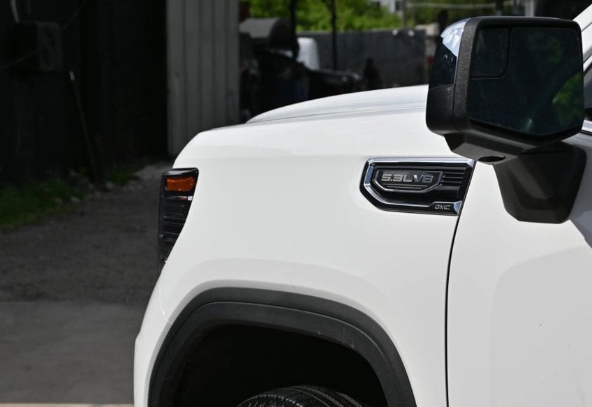 2025 GMC Sierra 1500 SLT - 1GTPHDED9SZ249079 photo 11