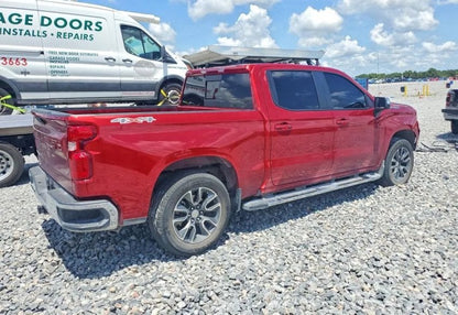 2024 Chevrolet Silverado 1500 LT - 1GCUDDE81RZ282993 photo 3
