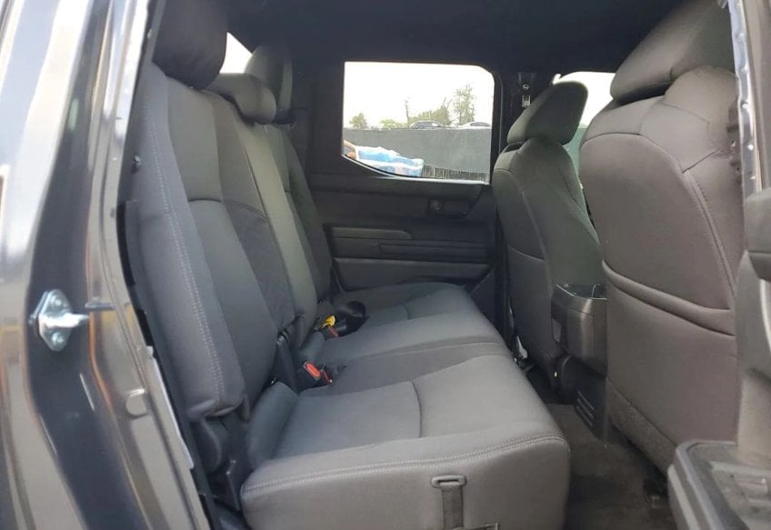2025 Toyota Tacoma SR5 - 3TMKB5FNXSM036068 photo 10