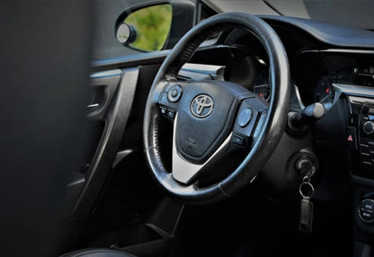 2015 Toyota Corolla S Sedan 4D - 2T1BURHE2FC407821 photo 6