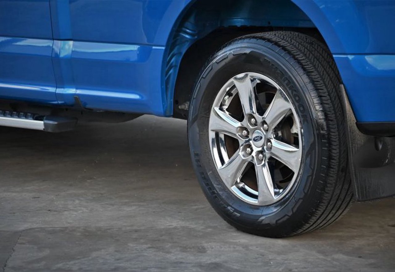 2019 Ford F150 Super Cab XLT Pickup 4D 6 1/2 ft - 1FTEX1CB4KKD02211 photo 101
