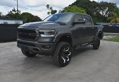 2019 Ram 1500 Big Horn - 1C6SRFFT4KN857566 photo 3