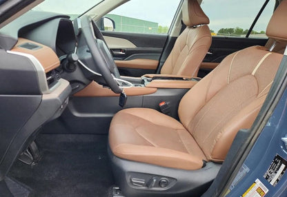 2025 Toyota Grand Highlander Platinum - 5TDAAAB59SS086232 photo 19