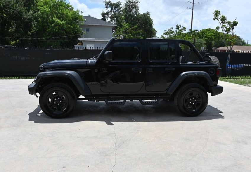 2025 Jeep Wrangler Sport - 1C4PJXDG9SW616999 photo 6