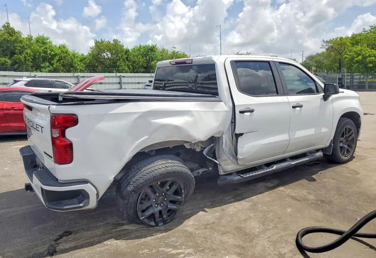 2024 Chevrolet Silverado 1500 Custom - 3GCPABEK7RG215238 photo 12