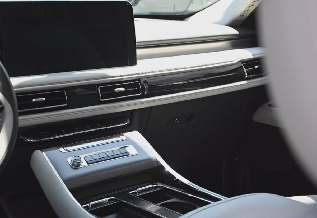 2025 Lincoln Aviator Premiere - 5LM5J6WC2SGL15957 photo 31