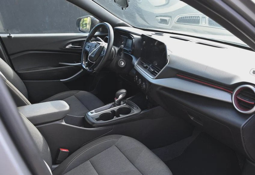 2025 Chevrolet Trax RS - KL77LGEP7SC194996 photo 12