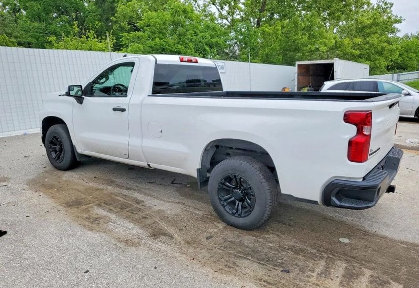 2021 Chevrolet Silverado 1500 Work Truck - 3GCNWAEK9MG318334 photo 3