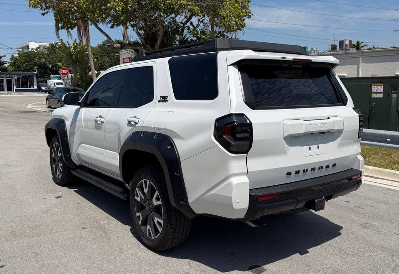 2025 Toyota 4Runner SR5 - JTEVA5ARXS5005687 photo 19