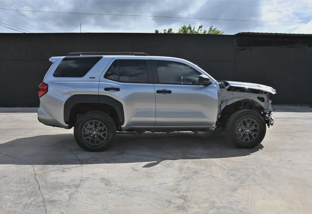 2026 Toyota 4Runner SR5 - JTEVA5AR8T5014003 photo 24