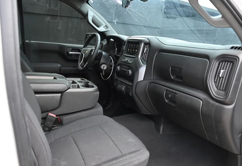 2022 Chevrolet Silverado 1500 Limited Custom - 1GCPWBEK1NZ155212 photo 14