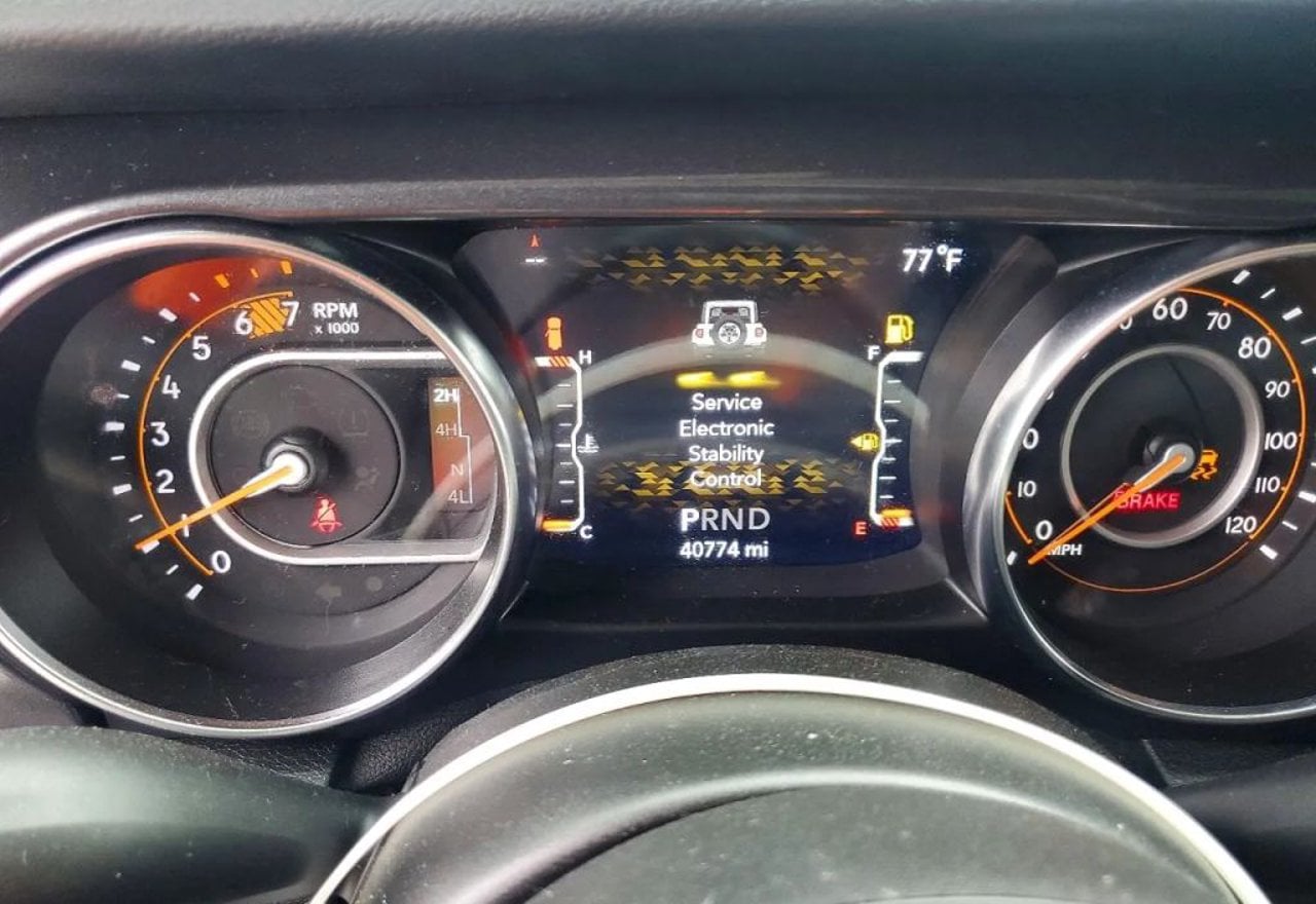 2021 Jeep Wrangler Unlimited Sport Altitude - 1C4HJXDN2MW748976 photo 18