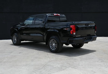 2024 Chevrolet Colorado LT - 1GCGTCEC8R1129458 photo 3