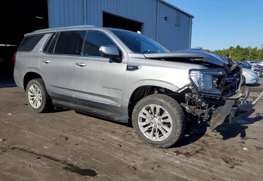 2024 GMC Yukon SLT - 1GKS1BKD0RR246836 photo 2