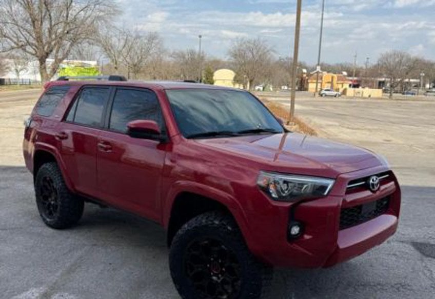 2022 Toyota 4Runner SR5 Sport Utility 4D - JTEMU5JR6N5987936 photo 6