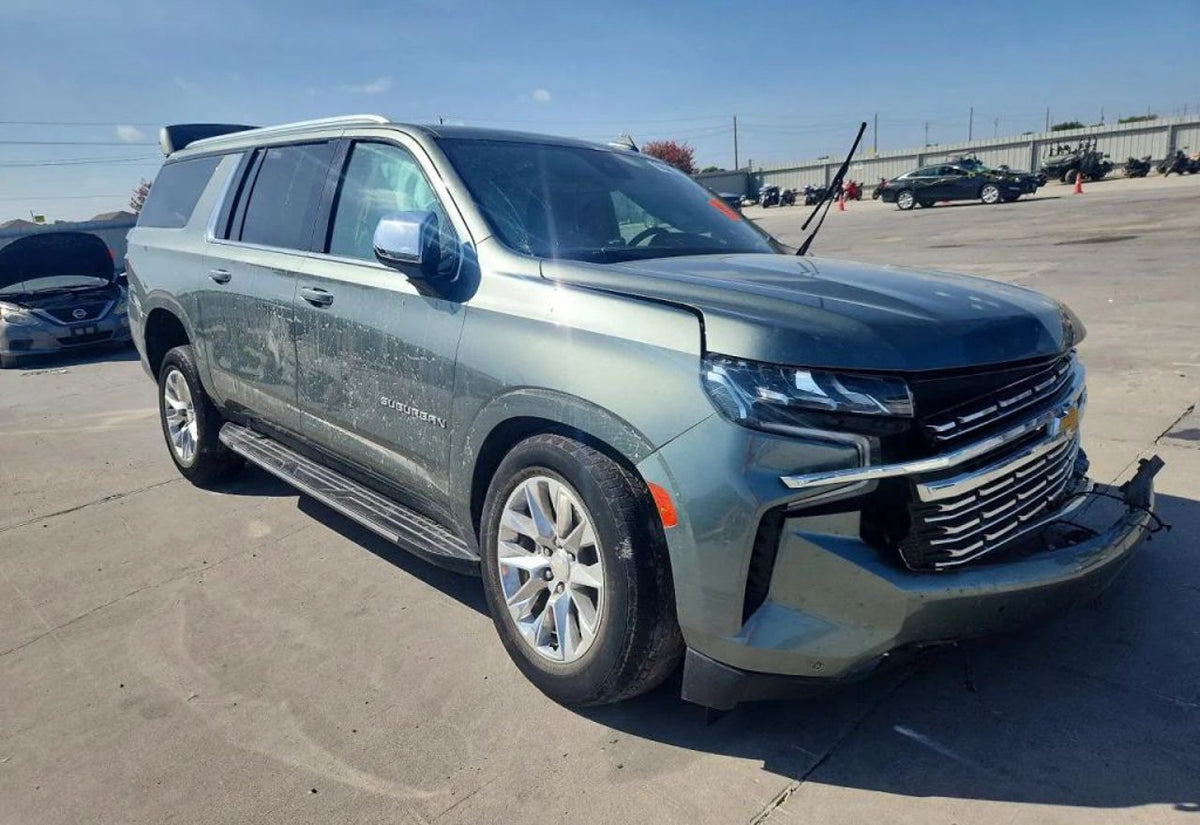 2023 Chevrolet Suburban Premier - 1GNSCFKD1PR549755 photo 12