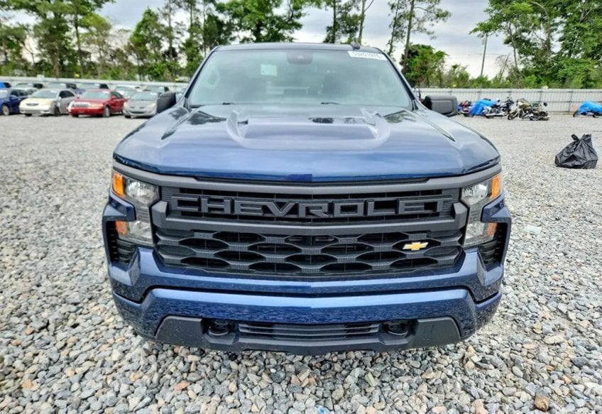2022 Chevrolet Silverado 1500 Custom - 1GCPABEKXNZ590633 photo 5